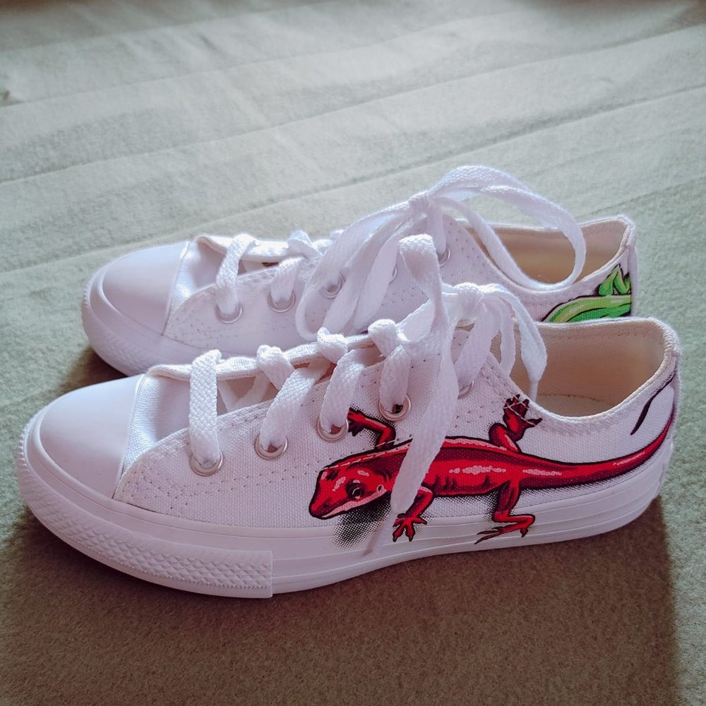 Leapin' Lizards Converse Sneakers